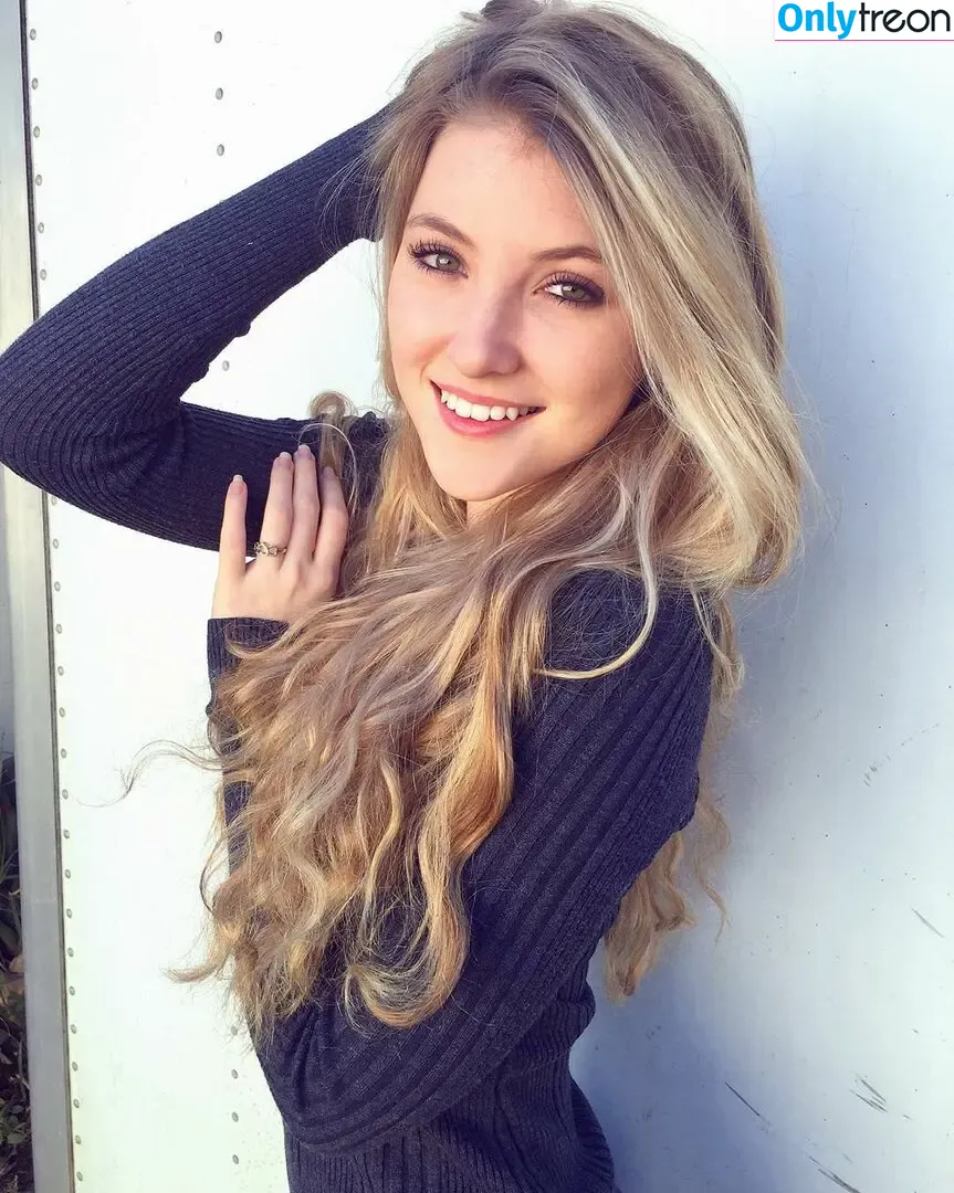 Lexie Grace nude photo #0277 (Lexus C / lexie_grace / lexiegracelove)