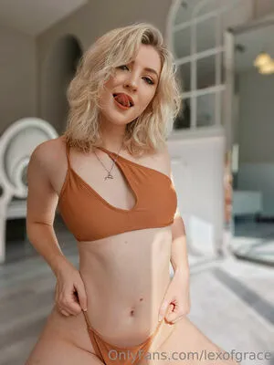 Lexus Grace Carlson / lexiegracelove / lexofgrace nude photo #0117