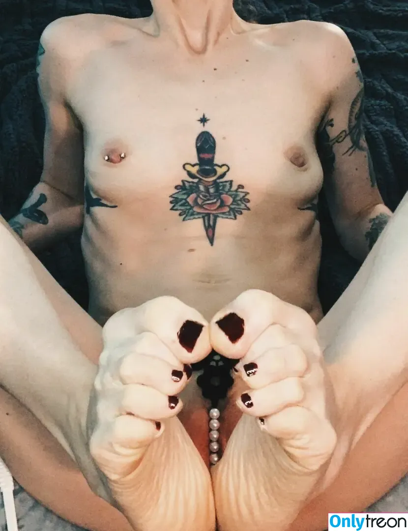 Lexxisbigmuff nude photo #0023 (ElectriDisplay / lexxisbush / reel)