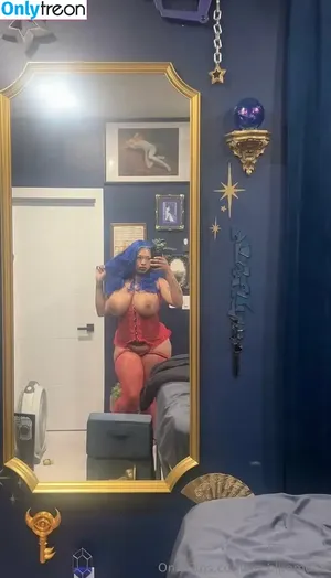 Lia Bluemoon / Lia_Bluemoon / blueberry.toast nude photo #0004