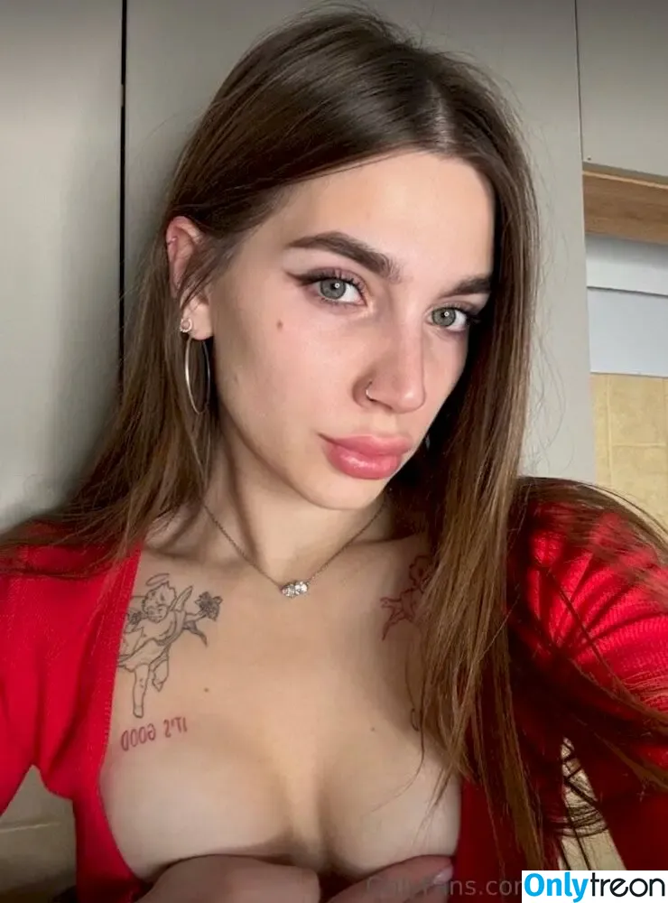 lia.mur nude photo #0027 (lia.mur)