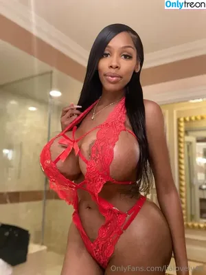 lialovely4u / iamlialovely nude photo #0076
