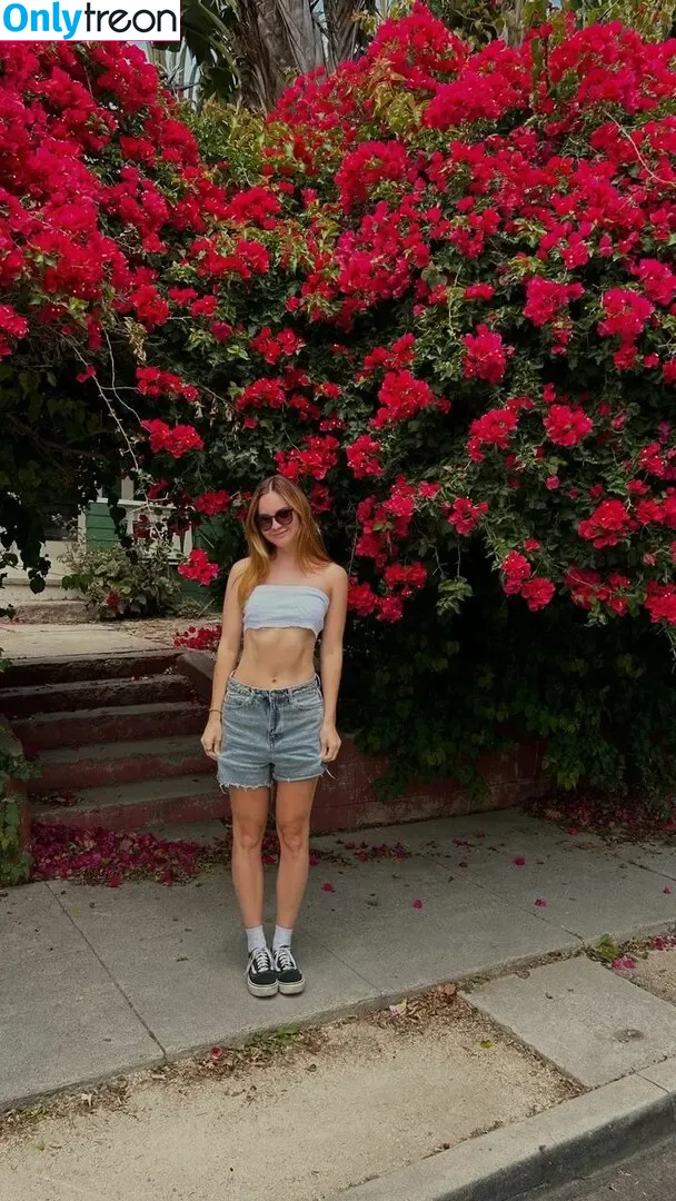 Liana Liberato nude photo #0024 (lianaliberato)