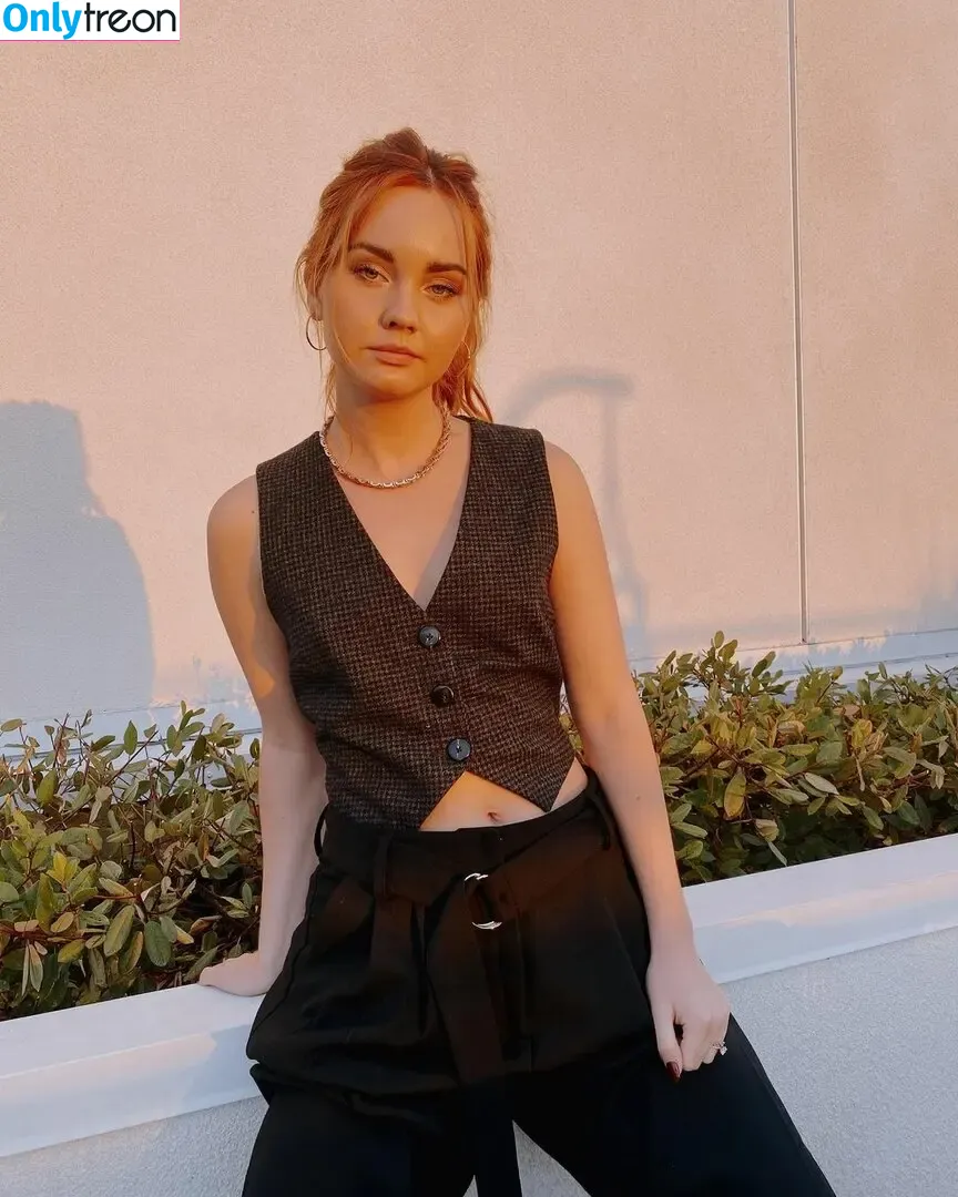 Liana Liberato nude photo #0049 (lianaliberato)