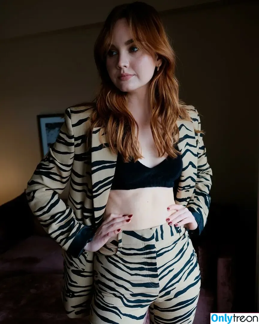 Liana Liberato nude photo #0052 (lianaliberato)