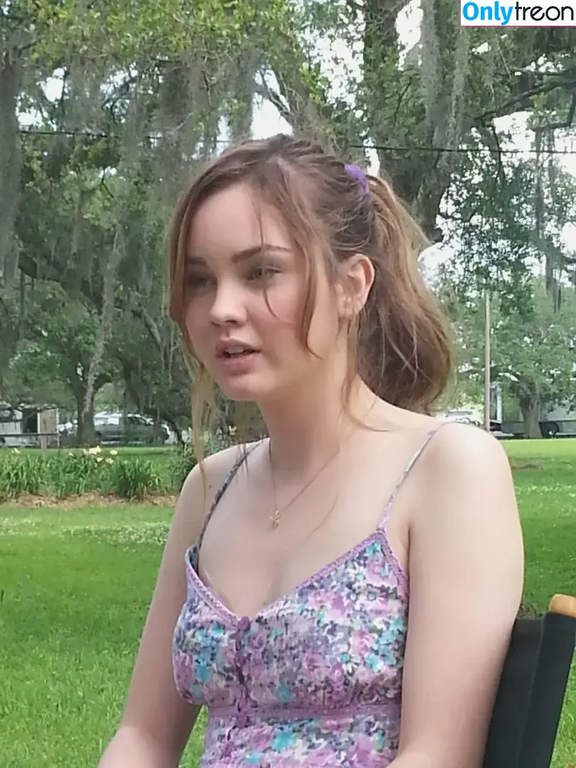 Liana Liberato nude photo #0068 (lianaliberato)