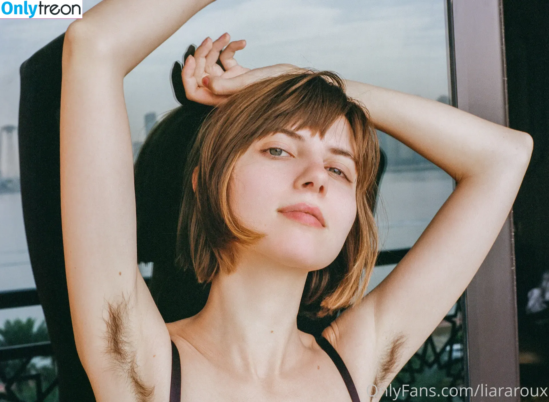Liara Roux nude photo #0265 (liararoux)