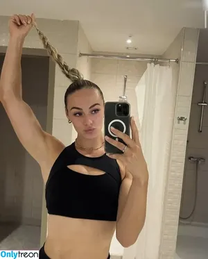 Lieke Klaver / Olympian Sprinter / liekeklaver nude photo #0001