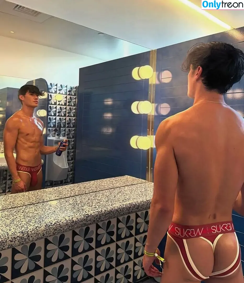 lifeofalexjames nude photo #0240 (alxjames)
