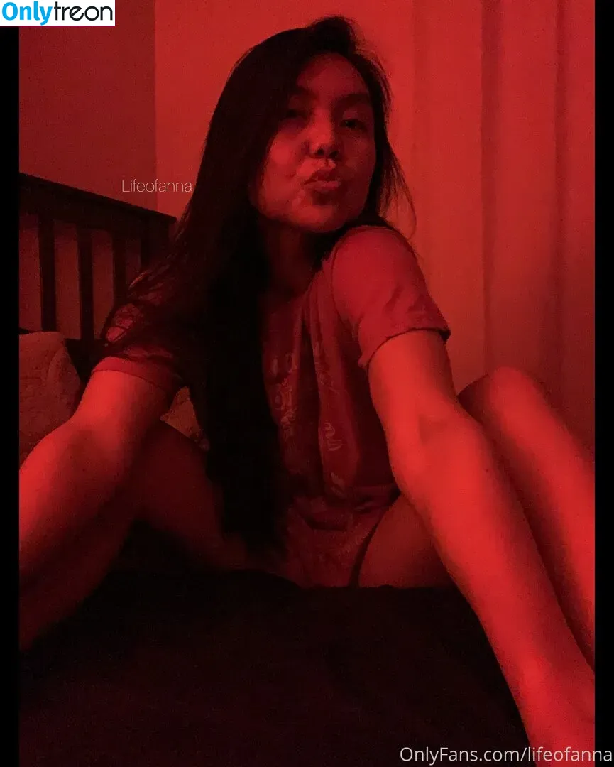 lifeofanna nude photo #0010 (lifeofanna)
