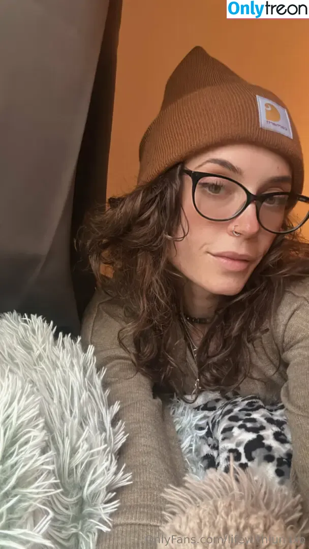 lifewithlunaxo nude photo #0012 (life.with.luna.xo)