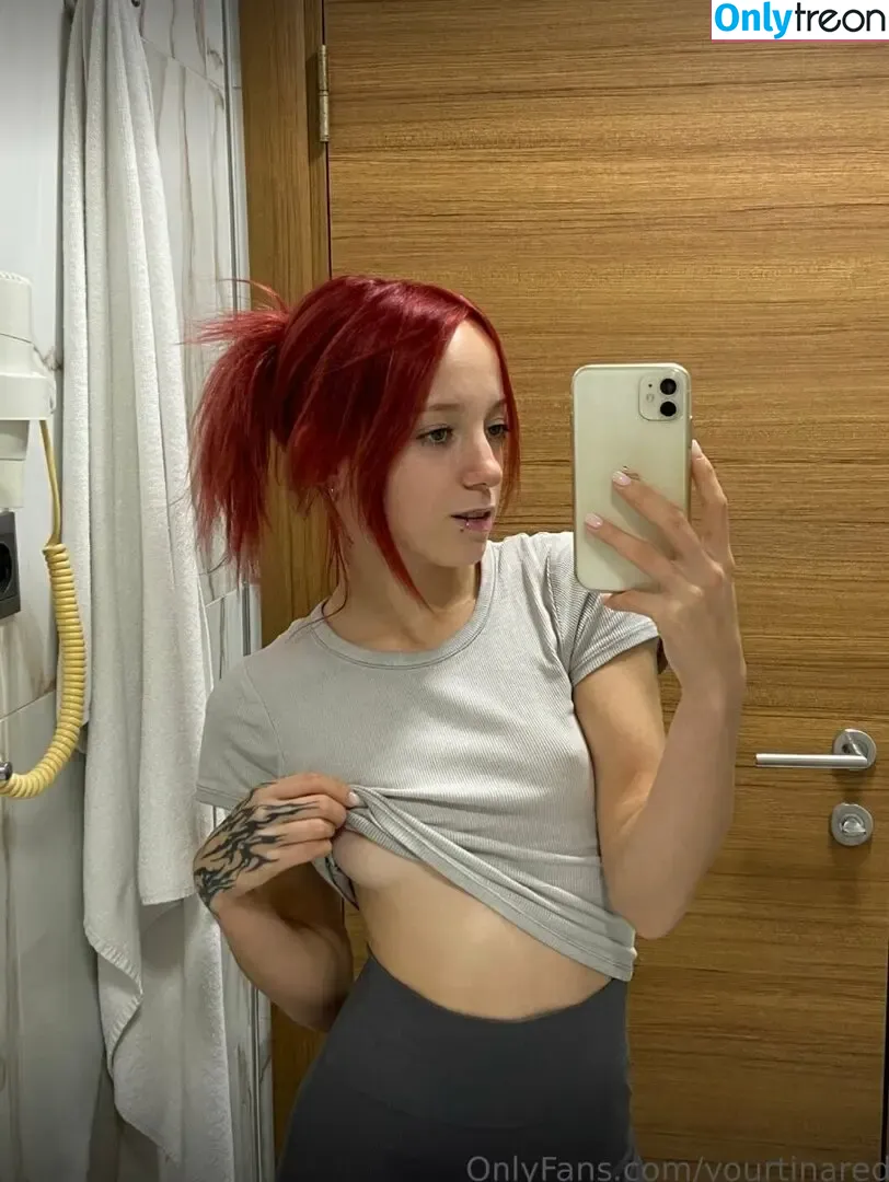 liki_blue nude photo #0020 (liki_blue)