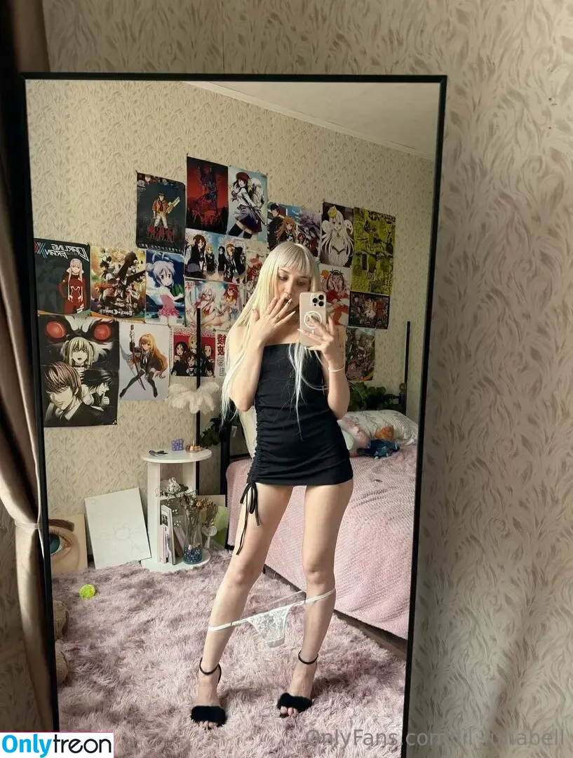 lil_lunabell nude photo #0076 (lill.unabelle)