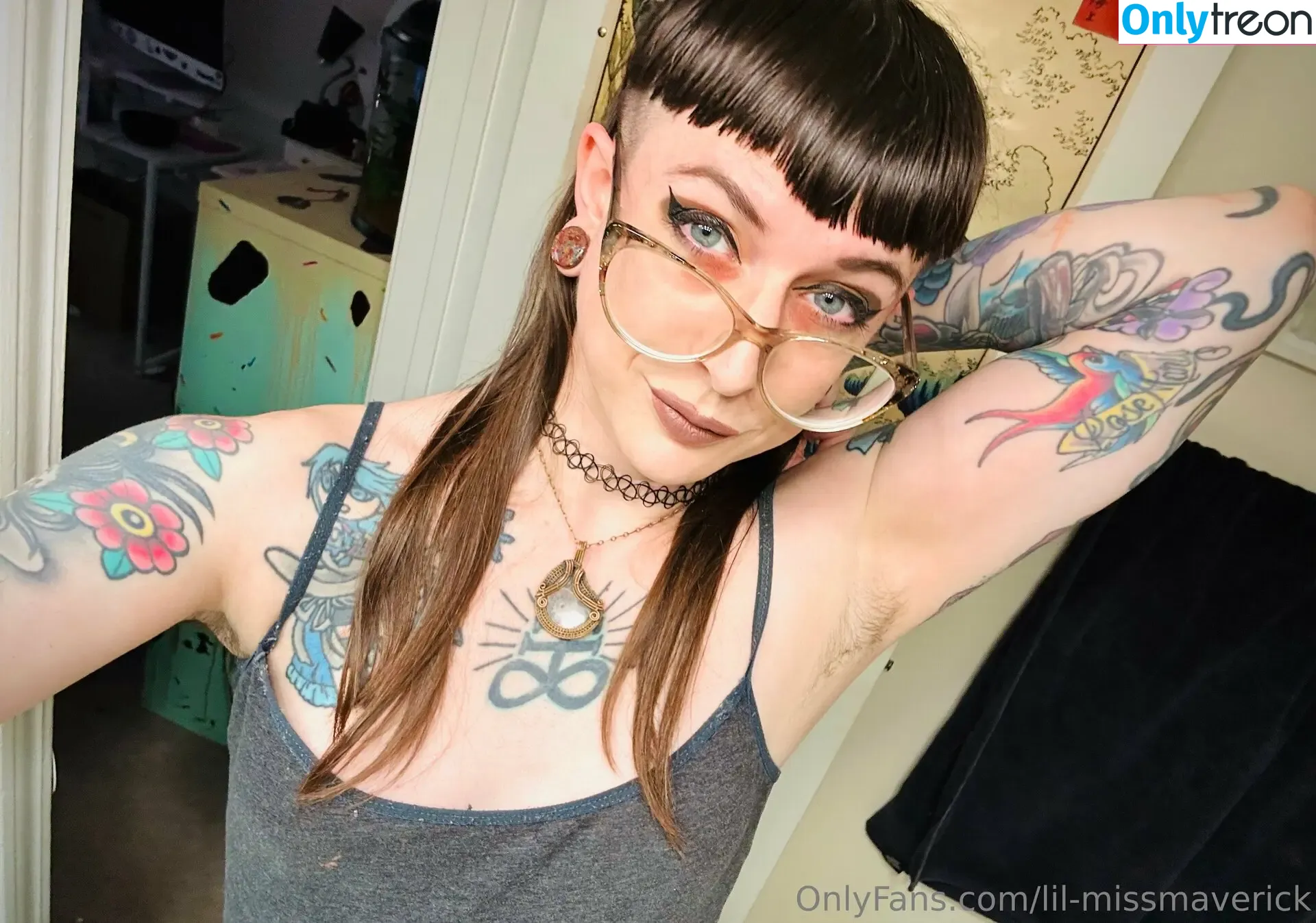 lil-missmaverick nude photo #0323 (miss_midnight_maverick)
