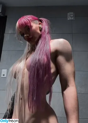 lilac_lexx / Xinia_official / lilac_lyricx nude photo #0265