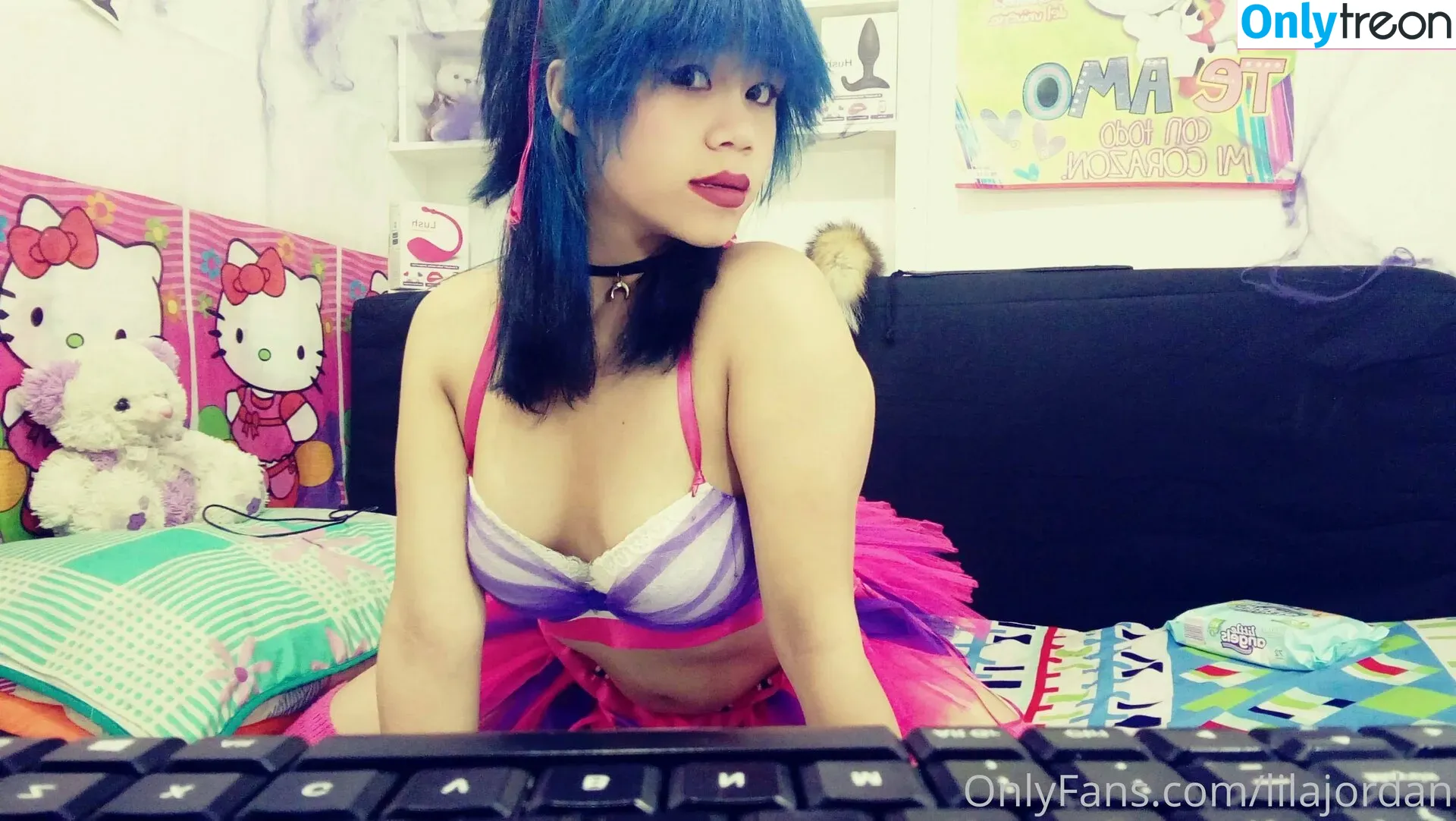 lilajordan nude photo #0052 (lilajordan_moon)