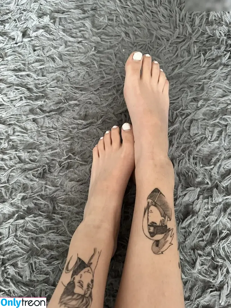 lilbloomix nude photo #0080 (lilbloomix)