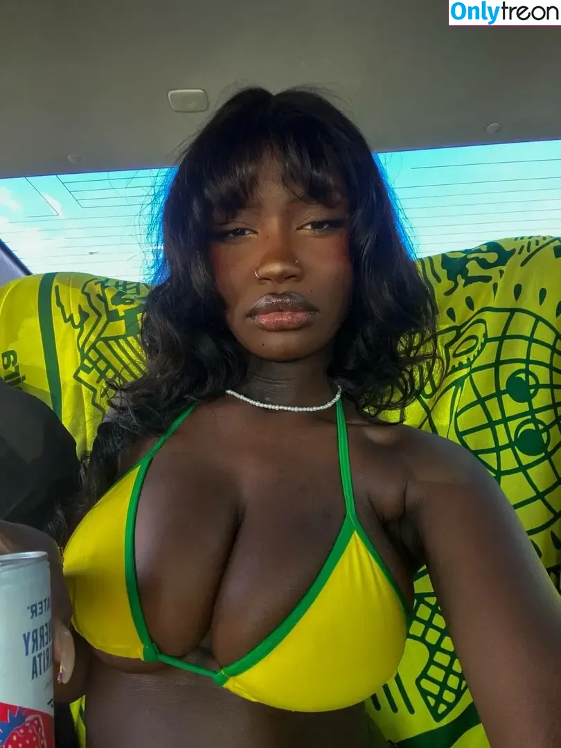 lilcozi nude photo #0010 (lilcozi)