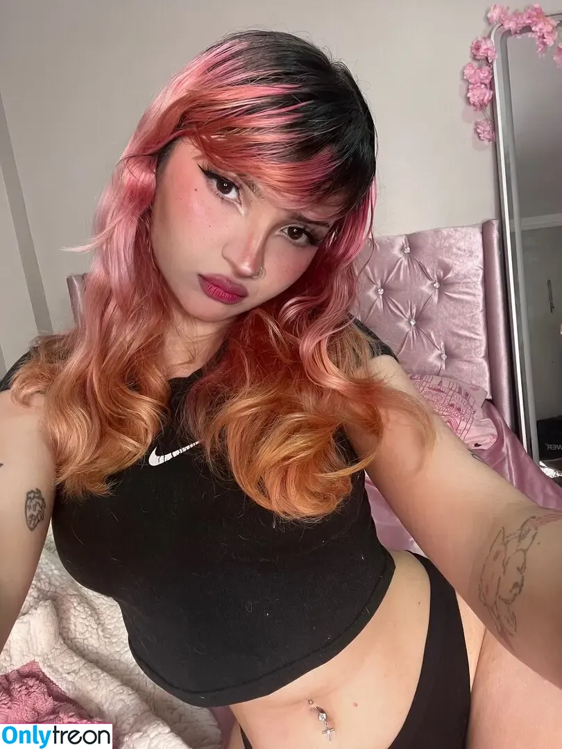 Lilcutiecherie nude photo #0126 (angelicwaifu_ / lilcutie_22 / lilcutiekay)