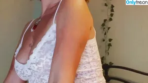 lileexox / elea.norxo / lileengledow / lilsengxo nude photo #0014
