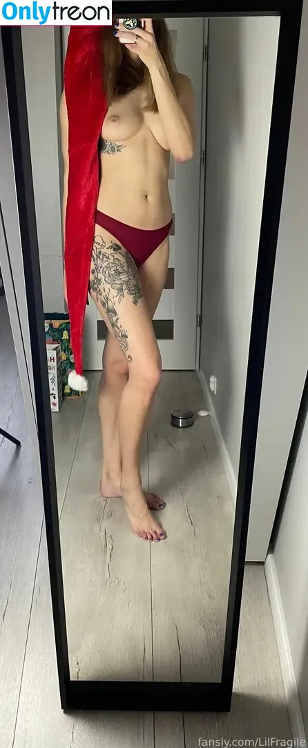 LilFragile nude photo #0014 (imlilfragile)