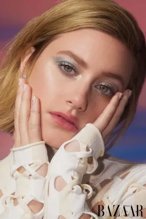 Lili Reinhart / Unpublished Photos / lilireinhart nude photo #0036