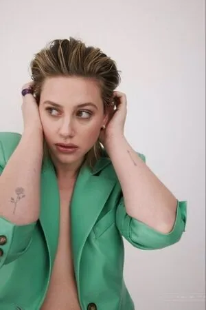 Lili Reinhart / Unpublished Photos / lilireinhart nude photo #0166
