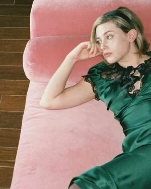 Lili Reinhart / Unpublished Photos / lilireinhart nude photo #0171