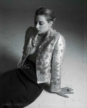 Lili Reinhart / Unpublished Photos / lilireinhart nude photo #0183