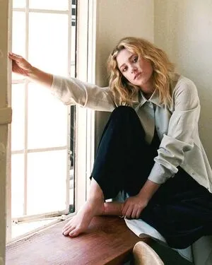 Lili Reinhart / Unpublished Photos / lilireinhart nude photo #0216