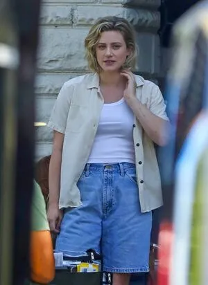 Lili Reinhart / Unpublished Photos / lilireinhart nude photo #0262