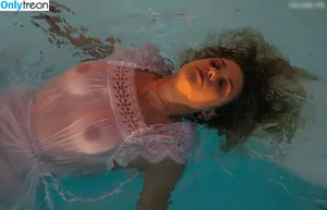 Lili Reinhart / Unpublished Photos / lilireinhart nude photo #0526