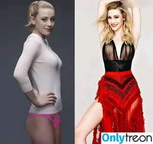 Lili Reinhart / Unpublished Photos / lilireinhart nude photo #0530