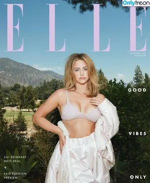Lili Reinhart / Unpublished Photos / lilireinhart nude photo #0578