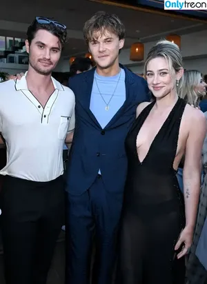 Lili Reinhart / Unpublished Photos / lilireinhart nude photo #0692