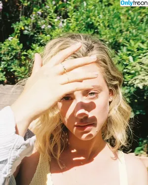 Lili Reinhart / Unpublished Photos / lilireinhart nude photo #0741