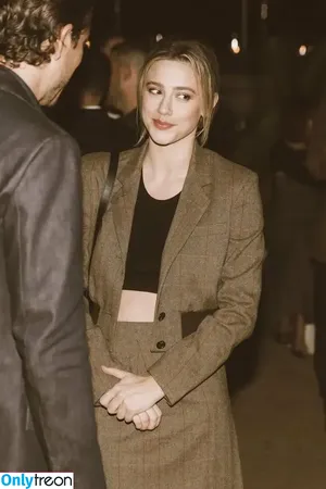 Lili Reinhart / Unpublished Photos / lilireinhart nude photo #0767