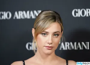 Lili Reinhart / Unpublished Photos / lilireinhart nude photo #0844