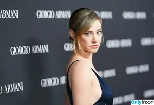 Lili Reinhart / Unpublished Photos / lilireinhart nude photo #0845