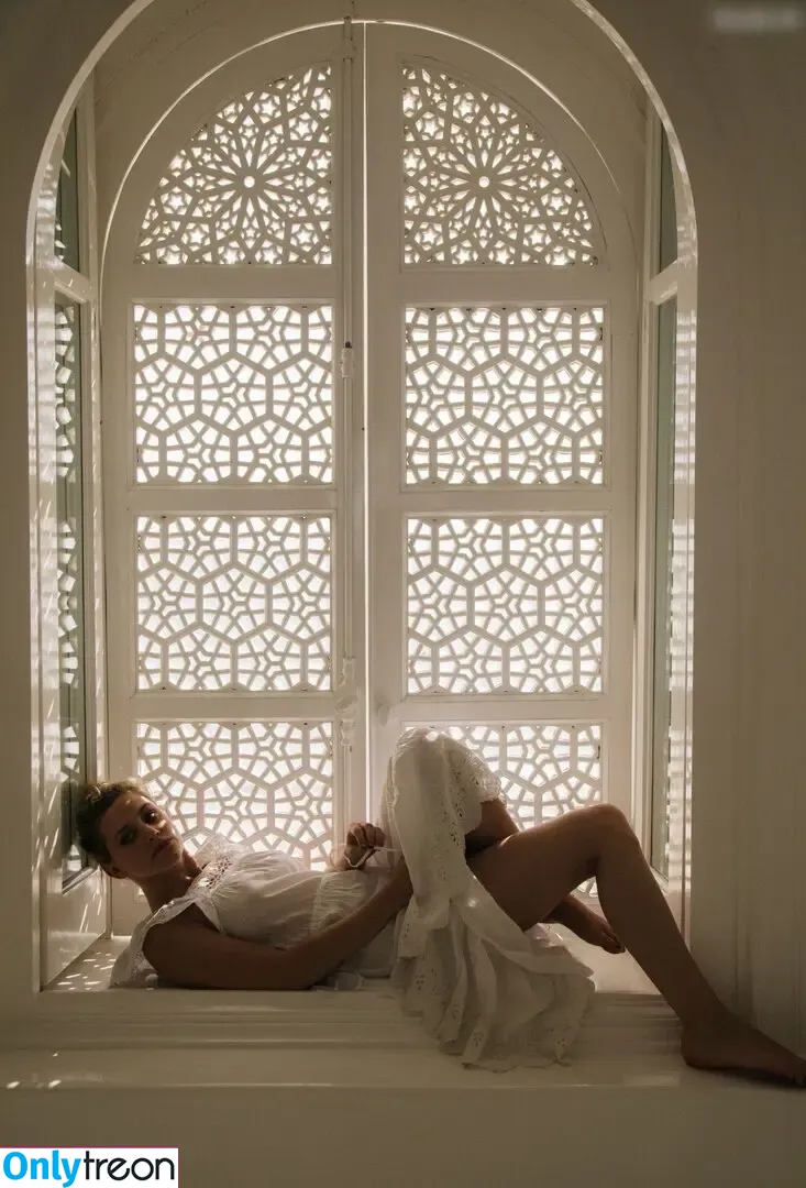 Lili Reinhart nude photo #0522 (Unpublished Photos / lilireinhart)