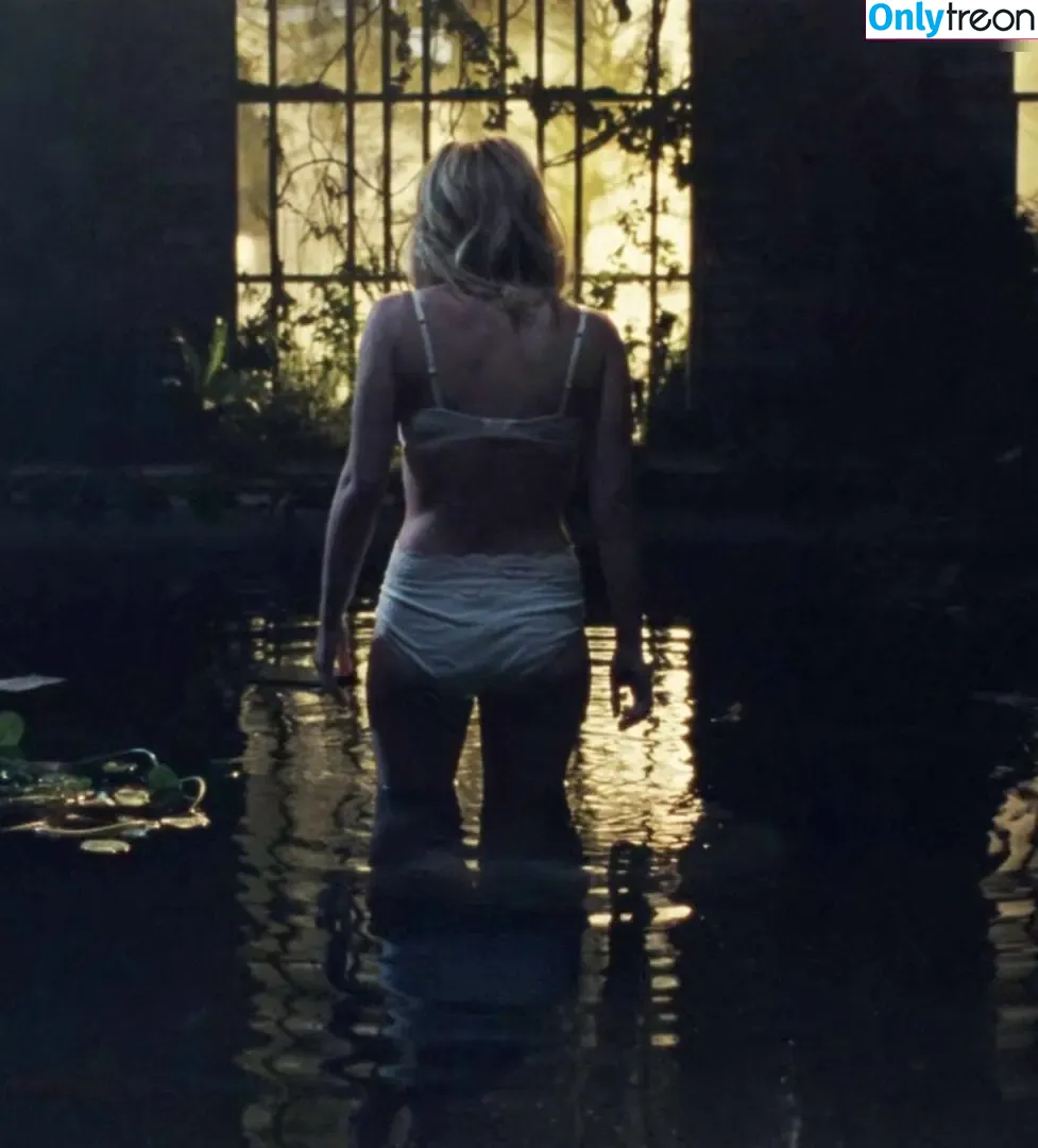 Lili Reinhart nude photo #0627 (Unpublished Photos / lilireinhart)