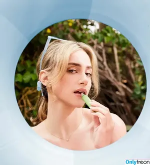 Lili Reinhart / Unpublished Photos / lilireinhart nude photo #1155