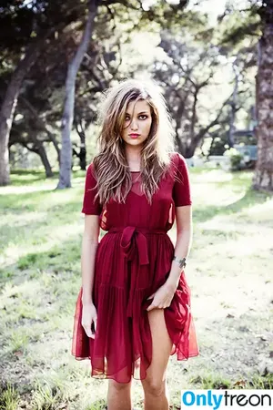 Lili Simmons / jasminesimmons / liliflower33 nude photo #0261