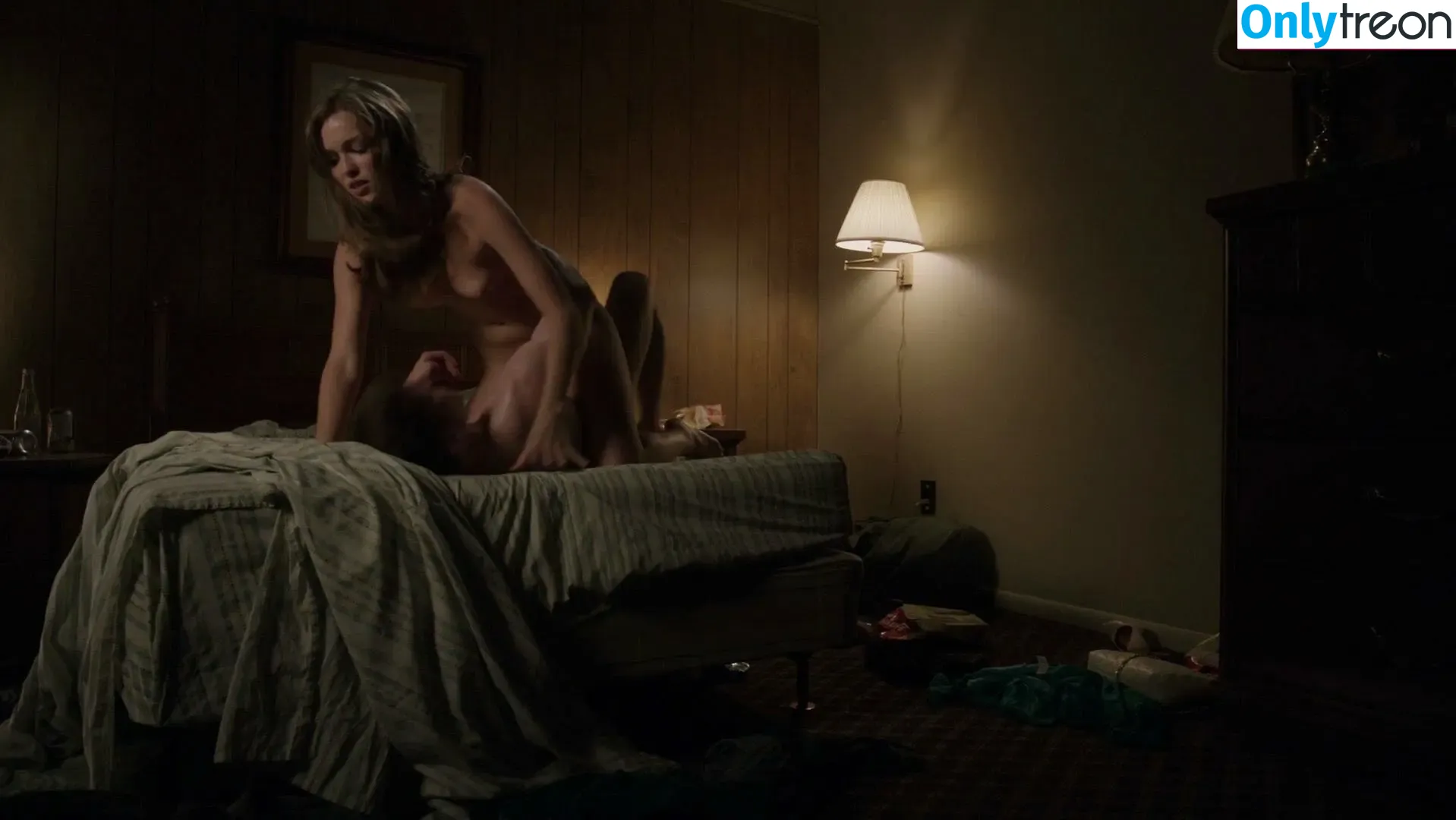 Lili Simmons nude photo #0246 (jasminesimmons / liliflower33)