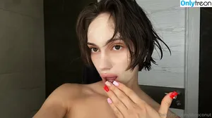 lilicoconut / littlelilcoconut nude photo #0015