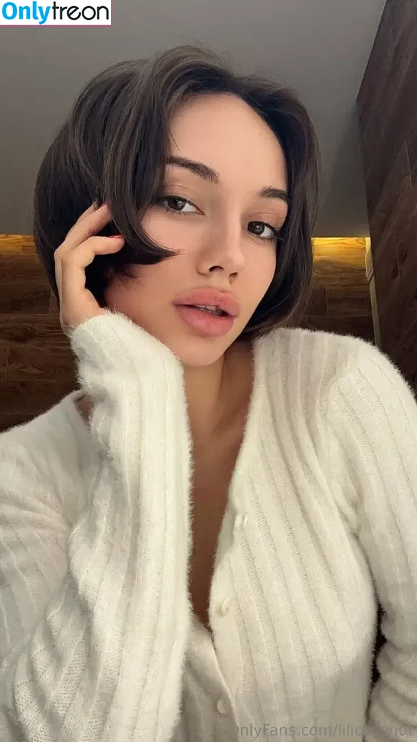 lilicoconut nude photo #0019 (littlelilcoconut)