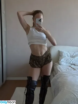Lilijasmijn nude photo #0164
