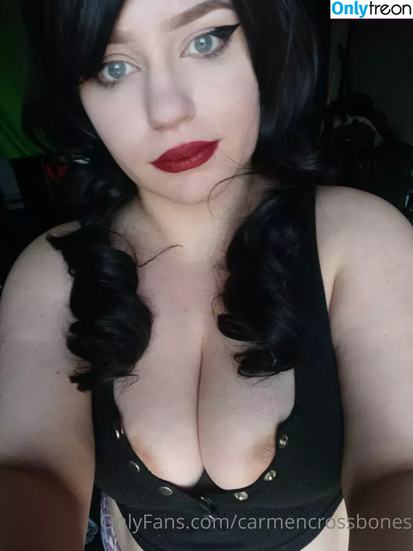 lilithcrossbones nude photo #0033 (lilithcrossbones)