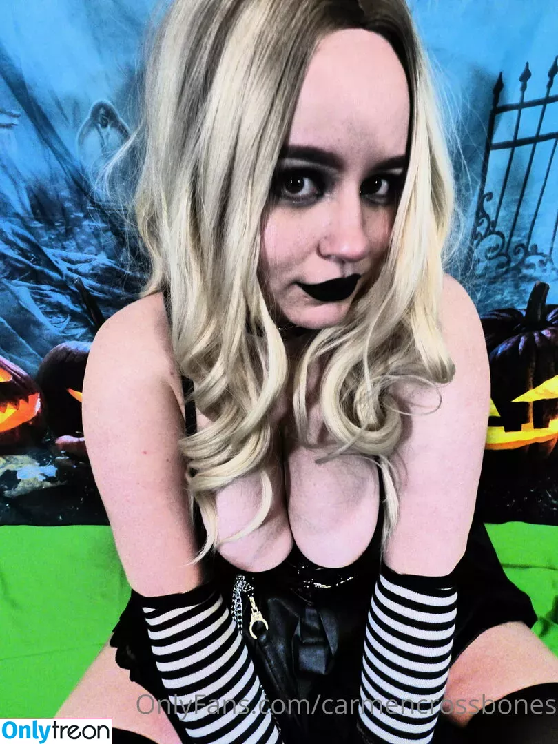 lilithcrossbones nude photo #0062 (lilithcrossbones)