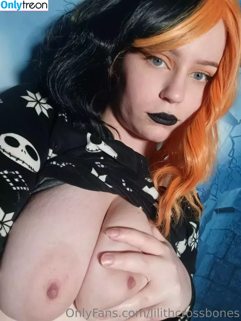 lilithcrossbones nude photo #0160 (lilithcrossbones)